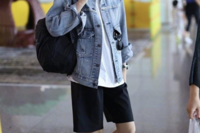 刘雯牛仔外套配五分裤，轻松穿出时尚的味道