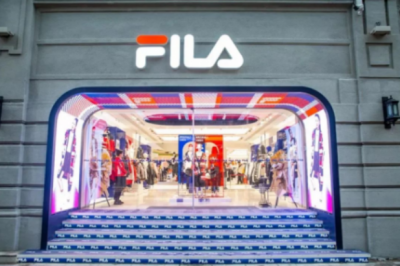 FILA坚持高端运动时尚品牌定位，销量稳健增长