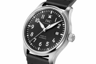 IWC推出新一代「Pilot’sWatchMarkXX」马克二十腕表
