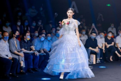 自主时尚品牌ArtFusionAce上演2023春夏系列时装秀
