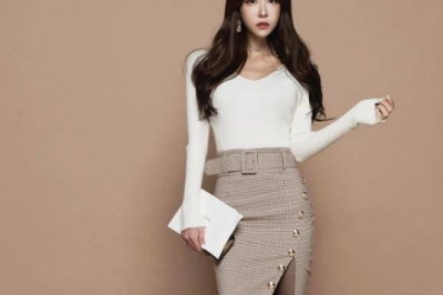 郑有贞穿修身格子中长款半身裙与时尚衫,特别优雅上档次 郑有贞穿修身格子中长款半身裙与时尚衫,特别优雅上档次