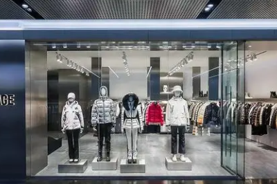 DAZZLEFASHION地素时尚集团和奢侈品生活方式平台CHELSEYHOUSE俏时屋合作，共同打造中国新一代消费者的奢侈品生活方式平台