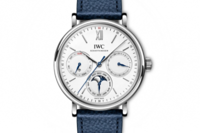 IWC推出一枚新作品——「PortofinoPerpetualCalendar」万年历腕表
